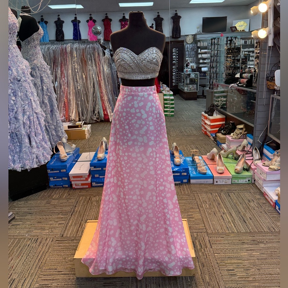 JOSH & JAZZ SZ-4 E60048 2 PIECE PINK/DIAMOND PROM/FORMAL/PAGENT